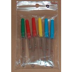   Fércbontó 6,5 cm, (kicsi) színes végű, kupakos. Varratbontó. Varrókellék. Bontótű