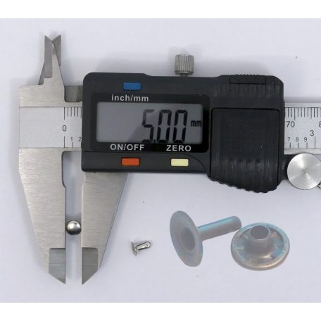 Csőszegecs, bőrszegecs 5 mm fejméretű, nikkel ezüst vagy antikolt színben.(100 pár/ cs) 