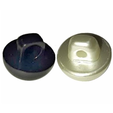 Pitykegomb műanyag 13 mm (20-as) fekete vagy fehér, hátul varró füles. 