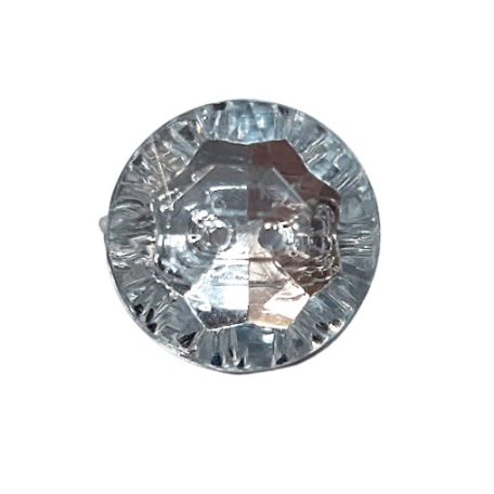 Strassz hatású 14 mm -es (22-es ) gomb, csiszolt műanyag, kétlyukú átvarrós.  Bútorgomb, blúzgomb. 50 db/csomag