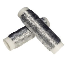   Ezüst cérna, csillogó metál szál, gépi és kézi varráshoz. 4,5 gr/cséve