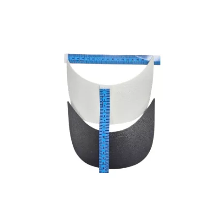 Baseball sapka sild fehér vagy fekete. Műanyag. Méretek: 17 cm x 7 cm 1 db
