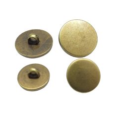   Lapos gombok 16 mm  (26-os) többféle színben "patent  hatású gomb". Műanyag  füles gomb hátul varró. 10 db/csomag