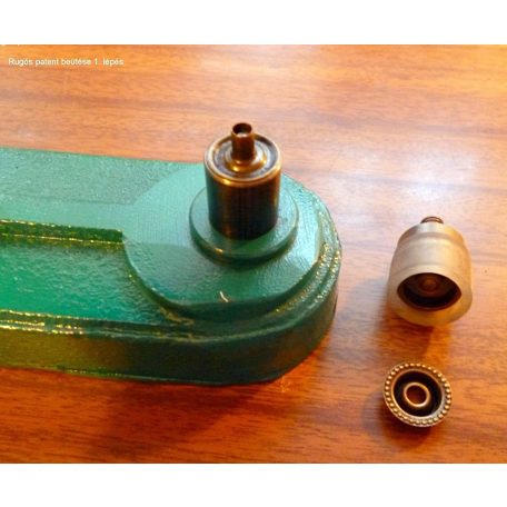 Rugós patent nyomó fej / aparát 15 mm-es patenthez. 4 részes szett.