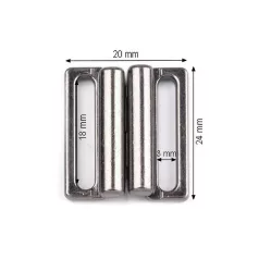   Fürdőruha csat 20 mm, Több színben.  Bújtató méret 20 mm, rozsdamentes.  10 db/csomag. Fürdőruha kellék. 21 x 24 mm