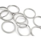 Kulcskarika kétsoros külső 30 mm elegáns lapos kivitelben, ezüst színben.  50 db/csomag