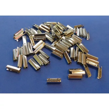 Zsinór összekötő elem fém lemezes 20 mm -es, 4-5 mm-es zsinórhoz. (20 db/cs)