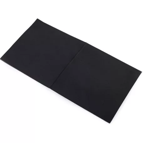 Vízálló folt, öntapadós, fekete színben. Méret: 10 cm x 18 cm. Nylon címke 