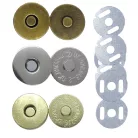 Táskamágnes 18 mm beszúrós (4db/szett)  többféle színben. Mágneszár.   ( 10 szett/csomag)