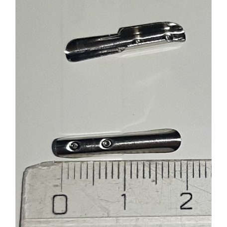 Zsinórvég fém kellék. Dossziékhoz, papírtáskákhoz. 2-3 mm zsinórhoz.  250 db/csomag