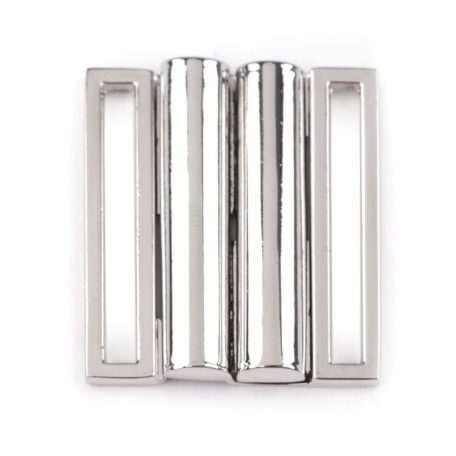 Fém csat 30 mm, ezüst színű rozsdamentes.  10 db/csomag. Fürdőruha kellék. Fém övcsat.