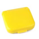 Uti varrókészlet tokban, praktikus szétnyitható. Méretek: 6,8 x 7 cm.  Praktikus tartalommal!