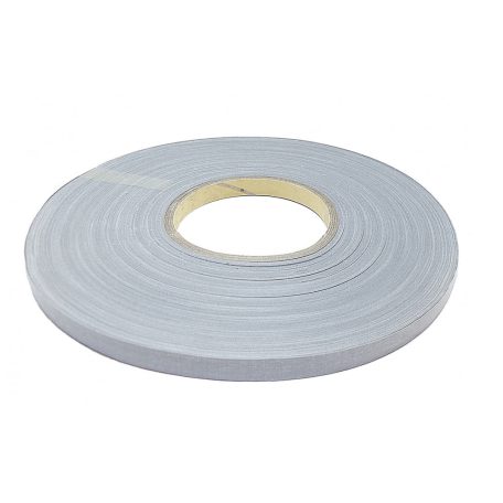 Varrható fényvisszaverő szalag 15 mm ezüst színű felvarrható csík.  5 méter/kiszerelés