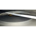 Varrható fényvisszaverő szalag 15 mm ezüst színű felvarrható csík.  5 méter/kiszerelés