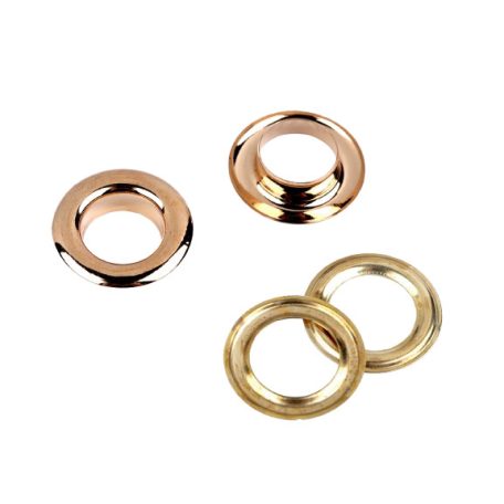 Ringli karika 12 mm, réz alapú, arany.  50 pár / csomag. Dekoratív, elegáns kellék. Rozsdamentes.