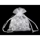Fehér organza zsák 9 x 11 cm, kisebb ajándékoknak. 10 db/csomag. Vendég ajándékok csomagolásához is.