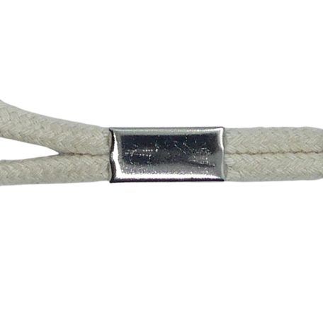 Fém szalag vagy zsinór rögzítő elem, csúszásgátló fülekkel. 8 mm széles 15 mm hosszú. 100 db/csomag