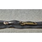 Cipzárkocsi No.7-es cipzárhoz, hosszú füles cipzárkocsi, kis lakat is belerakható.  1 pár , antik színű . Táska cipzárkocsi.